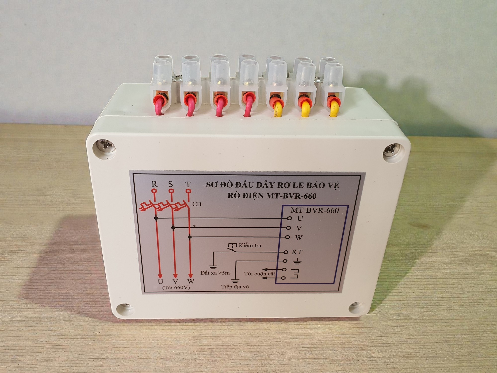 RƠ LE BẢO VỆ RÒ ĐIỆN 660V (MT-BVR/660)